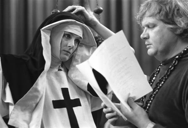 RECENSIE: KEN RUSSELL’S THE DEVILS